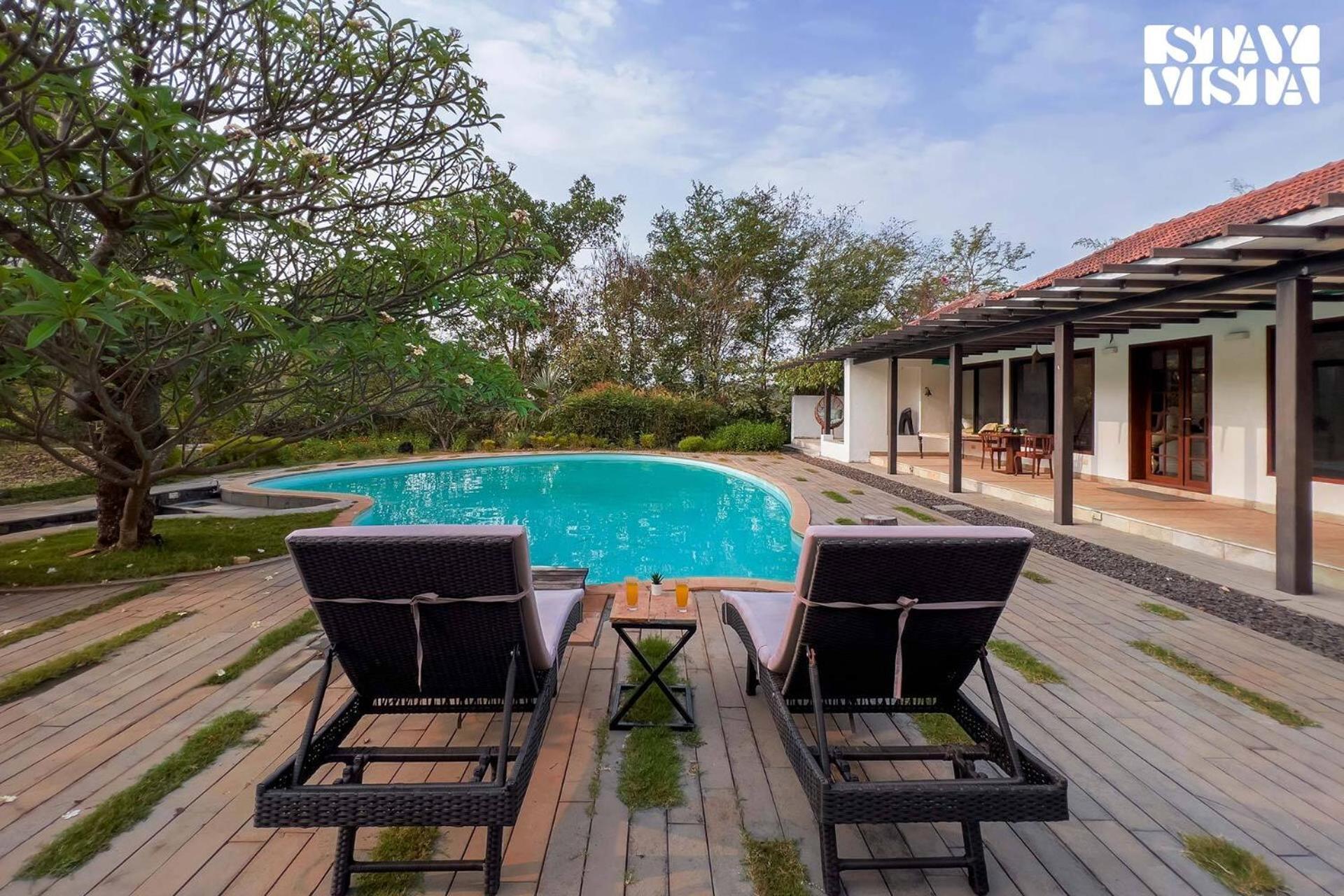 Wander Beyond By Stayvista - Featuring A Bali-Themed Abode And A Refreshing Swimming Pool آليباغ المظهر الخارجي الصورة