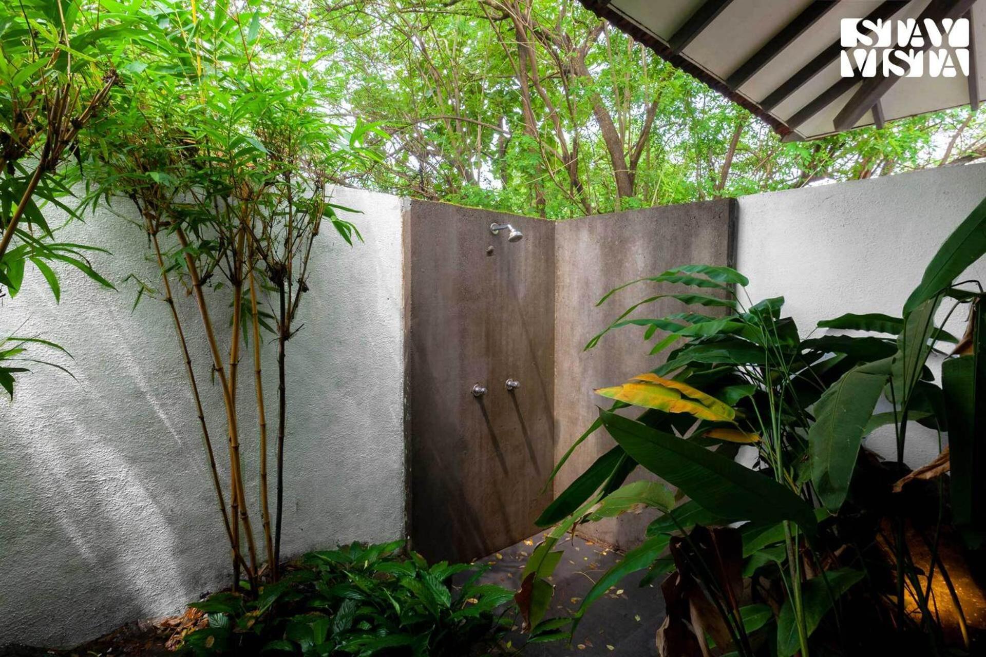 Wander Beyond By Stayvista - Featuring A Bali-Themed Abode And A Refreshing Swimming Pool آليباغ المظهر الخارجي الصورة